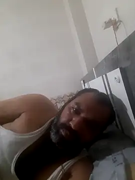 Snapshot of Hot-boy077 chatting on 09-26-25, 12:03 Hot-boy077 online show from 09-26-25, 12:03