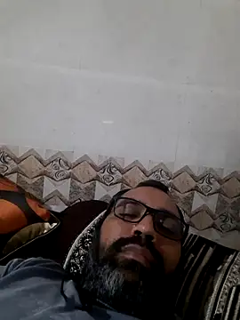 Snapshot of Hot-boy077 chatting on 09-28-25, 11:48 Hot-boy077 online show from 09-28-25, 11:48