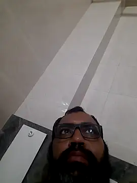 Snapshot of Hot-boy077 chatting on 10-05-25, 06:56 Hot-boy077 online show from 10-05-25, 06:56