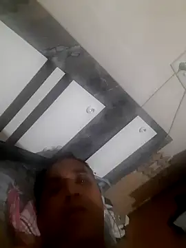 Snapshot of Hot-boy077 chatting on 10-06-25, 07:00 Hot-boy077 online show from 10-06-25, 07:00