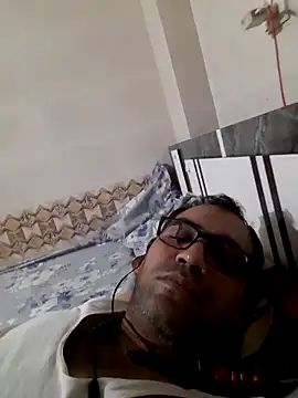 Snapshot of Hot-boy077 chatting on 10-14-25, 05:58 Hot-boy077 online show from 10-14-25, 05:58