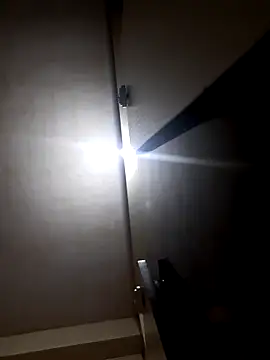 Snapshot of Hot-boy077 chatting on 10-28-25, 08:18 Hot-boy077 online show from 10-28-25, 08:18