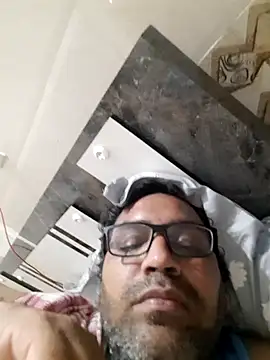 Snapshot of Hot-boy077 chatting on 11-09-25, 03:54 Hot-boy077 online show from 11-09-25, 03:54