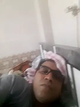 Snapshot of Hot-boy077 chatting on 11-29-25, 03:15 Hot-boy077 online show from 11-29-25, 03:15