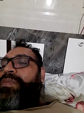 Snapshot of Hot-boy077 chatting on 02-15-26, 06:15 Hot-boy077 online show from 02-15-26, 06:15