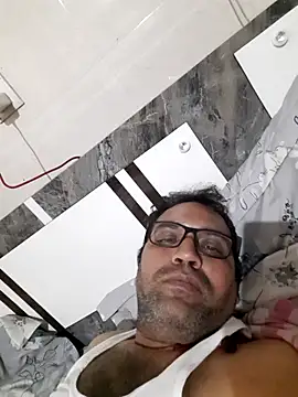 Snapshot of Hot-boy077 chatting on 02-27-26, 03:12 Hot-boy077 online show from 02-27-26, 03:12