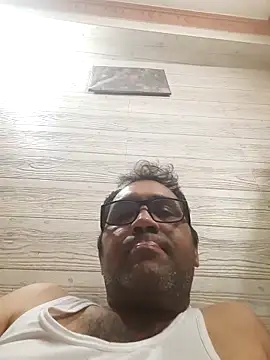 Snapshot of Hot-boy077 chatting on 03-10-26, 03:17 Hot-boy077 online show from 03-10-26, 03:17