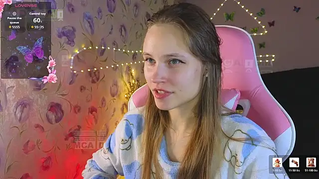 Armurra15 online show from 04-28-26, 02:55