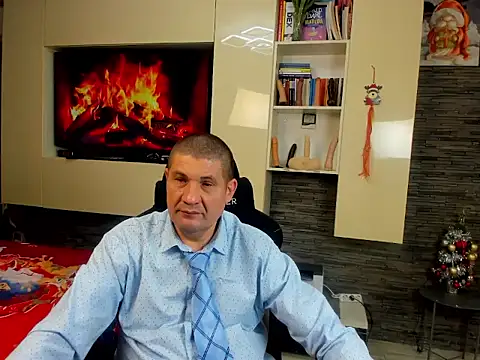 Snapshot of SpartacusDaddy48 chatting on 01-13-26, 07:02 SpartacusDaddy48 online show from 01-13-26, 07:02