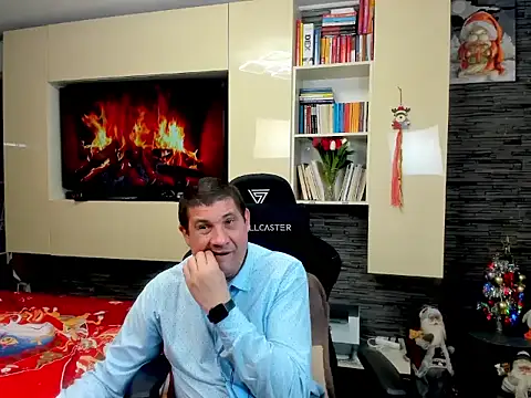 Snapshot of SpartacusDaddy48 chatting on 02-06-26, 02:27 SpartacusDaddy48 online show from 02-06-26, 02:27