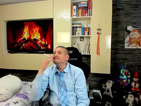 Snapshot of SpartacusDaddy48 chatting on 02-23-26, 03:26 SpartacusDaddy48 online show from 02-23-26, 03:26