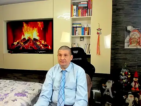 Snapshot of SpartacusDaddy48 chatting on 02-23-26, 03:53 SpartacusDaddy48 online show from 02-23-26, 03:53