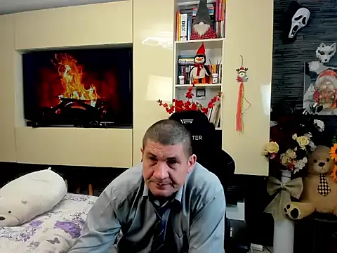 Snapshot of SpartacusDaddy48 chatting on 03-01-26, 05:09 SpartacusDaddy48 online show from 03-01-26, 05:09