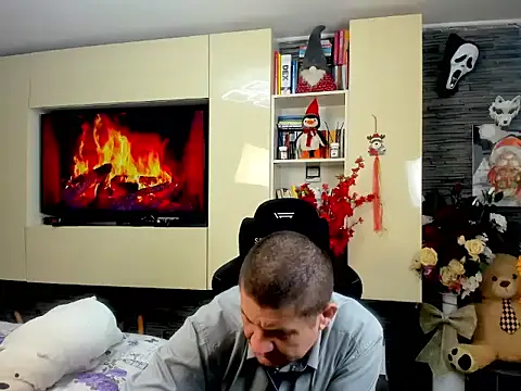 Snapshot of SpartacusDaddy48 chatting on 03-04-26, 05:35 SpartacusDaddy48 online show from 03-04-26, 05:35