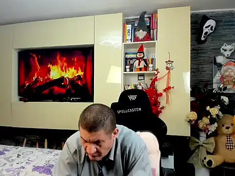 Snapshot of SpartacusDaddy48 chatting on 03-05-26, 09:00 SpartacusDaddy48 online show from 03-05-26, 09:00