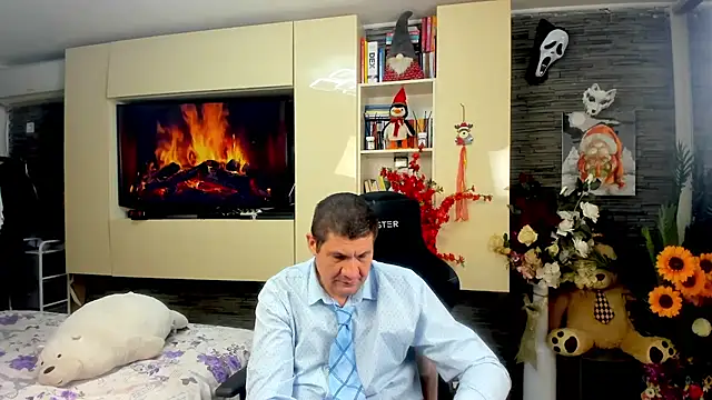 SpartacusDaddy48 online show from 03-20-26, 07:19