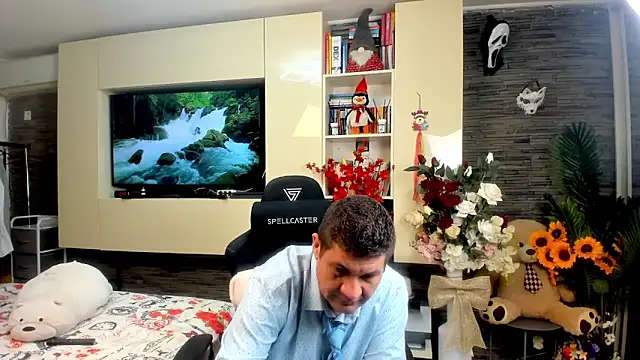 SpartacusDaddy48 online show from 04-24-26, 11:40