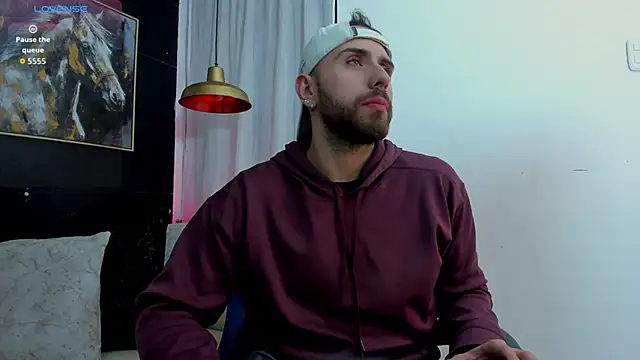 Maximo Wolff online show from 11-04-25, 08:08