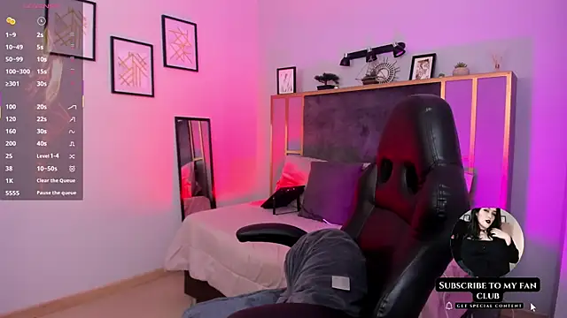 Snapshot of Azurra_amatto2 chatting on 10-17-25, 08:00 Azurra amatto2 online show from 10-17-25, 08:00