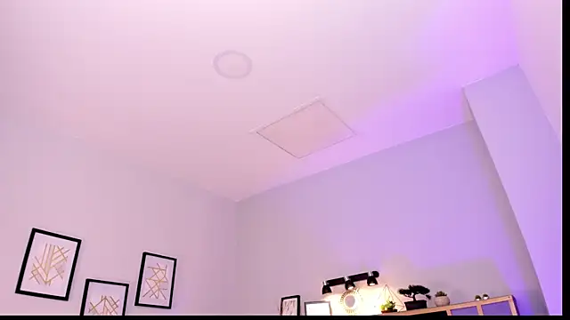 Snapshot of Azurra_amatto2 chatting on 02-25-26, 09:02 Azurra amatto2 online show from 02-25-26, 09:02