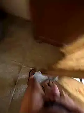 Snapshot of desir3dlund chatting on 10-03-25, 04:53 desir3dlund online show from 10-03-25, 04:53