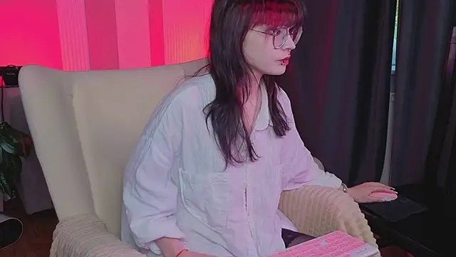 Snapshot of Misa_Perfect chatting on 09-28-25, 11:37 Misa Perfect online show from 09-28-25, 11:37