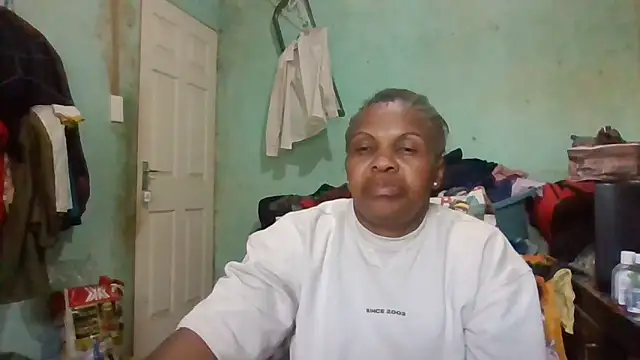 Nicky52 online show from 09-17-25, 03:14