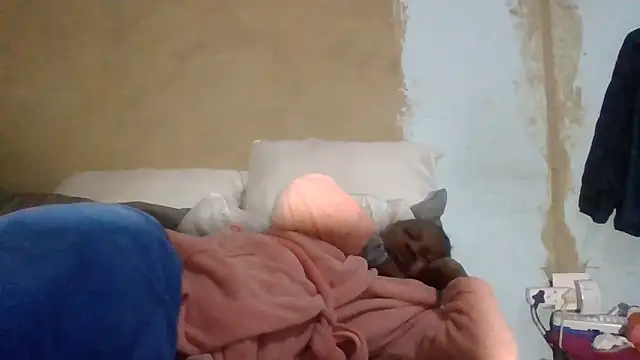 Snapshot of Nicky52 chatting on 03-16-26, 02:50 Nicky52 online show from 03-16-26, 02:50