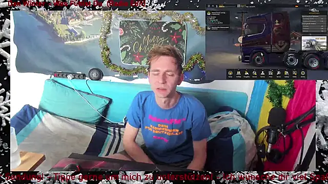 Snapshot of DaveLindau chatting on 12-16-25, 09:25 DaveLindau online show from 12-16-25, 09:25