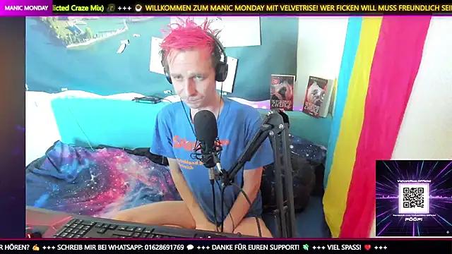 Snapshot of DaveLindau chatting on 02-02-26, 02:49 DaveLindau online show from 02-02-26, 02:49