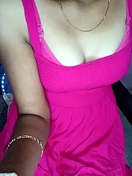 Nidhi lovely online show from 01-18-26, 03:21