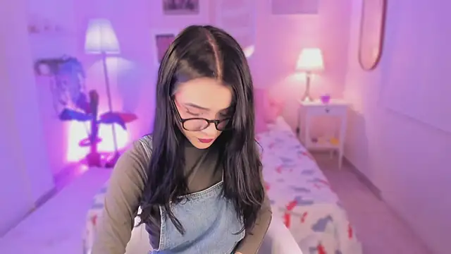 Snapshot of emma_soul1 chatting on 09-16-25, 07:48 emma soul1 online show from 09-16-25, 07:48