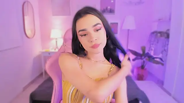 Snapshot of emma_soul1 chatting on 11-27-25, 07:49 emma soul1 online show from 11-27-25, 07:49