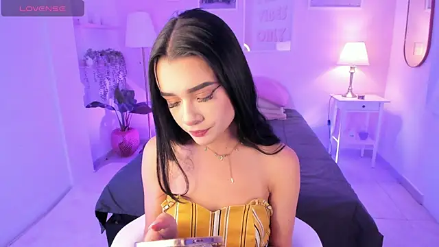 Snapshot of emma_soul1 chatting on 01-08-26, 07:49 emma soul1 online show from 01-08-26, 07:49