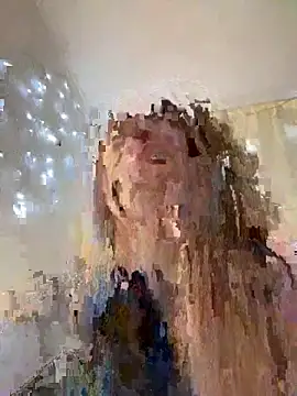 Snapshot of LucieMack chatting on 10-18-25, 09:04 LucieMack online show from 10-18-25, 09:04