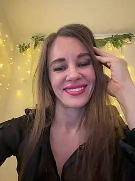 Snapshot of LucieMack chatting on 03-02-26, 06:37 LucieMack online show from 03-02-26, 06:37