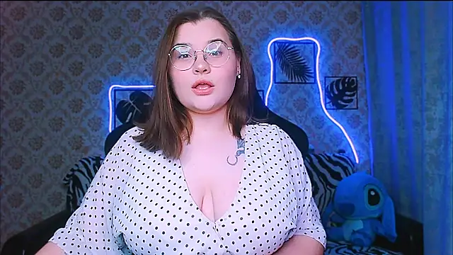 InLoveWithLife26 online show from 11-11-25, 08:09