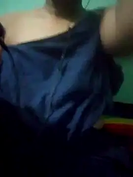 Snapshot of Maria_Mahi chatting on 10-20-25, 07:03 Maria Mahi online show from 10-20-25, 07:03