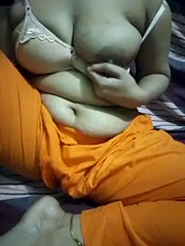 Snapshot of Maria_Mahi chatting on 02-13-26, 04:25 Maria Mahi online show from 02-13-26, 04:25