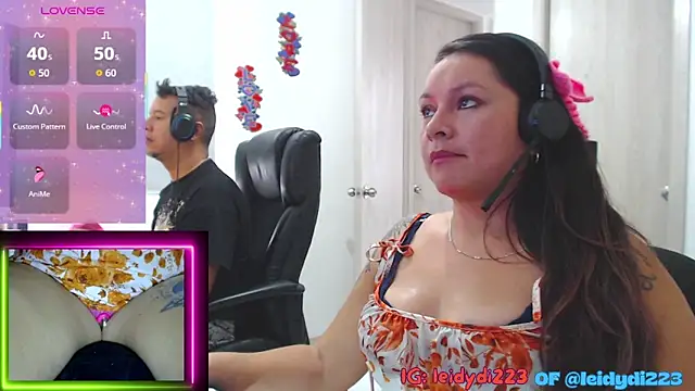 Snapshot of leidydi223 chatting on 09-19-25, 03:24 leidydi223 online show from 09-19-25, 03:24