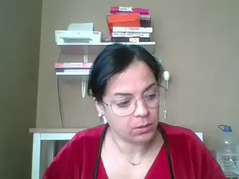 ITALIANASISIXX online show from 11-27-25, 08:05