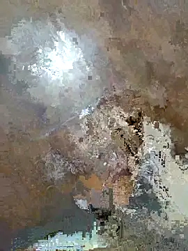 Snapshot of rayane7xx chatting on 12-01-25, 06:24 rayane7xx online show from 12-01-25, 06:24