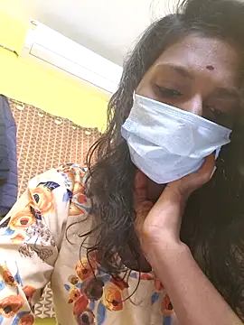 Snapshot of Honey_rosetamil chatting on 11-20-25, 05:40 Honey rosetamil online show from 11-20-25, 05:40