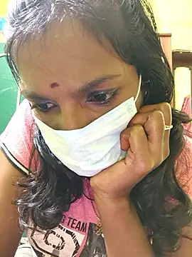 Snapshot of Honey_rosetamil chatting on 11-25-25, 07:25 Honey rosetamil online show from 11-25-25, 07:25