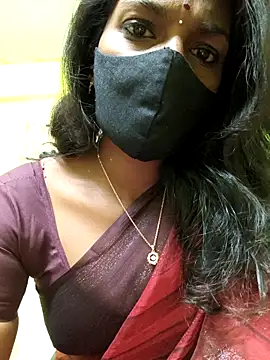 Snapshot of Honey_rosetamil chatting on 02-08-26, 08:45 Honey rosetamil online show from 02-08-26, 08:45