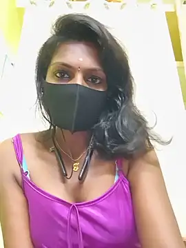 Snapshot of Honey_rosetamil chatting on 06-06-26, 05:28 Honey rosetamil online show from 06-06-26, 05:28