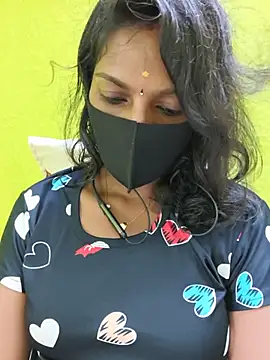 Snapshot of Honey_rosetamil chatting on 06-15-26, 08:16 Honey rosetamil online show from 06-15-26, 08:16