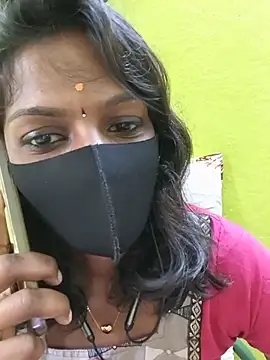 Snapshot of Honey_rosetamil chatting on 06-17-26, 06:27 Honey rosetamil online show from 06-17-26, 06:27
