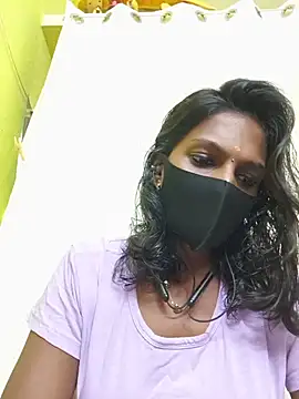 Snapshot of Honey_rosetamil chatting on 06-18-26, 08:03 Honey rosetamil online show from 06-18-26, 08:03