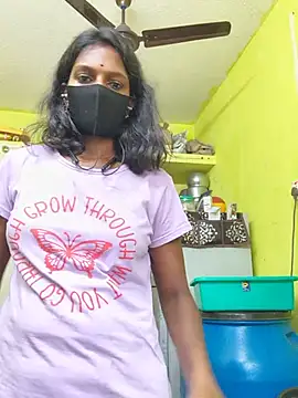 Snapshot of Honey_rosetamil chatting on 06-24-26, 03:05 Honey rosetamil online show from 06-24-26, 03:05